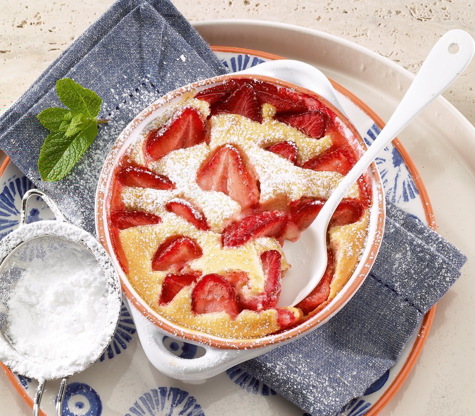 Erdbeer-Clafoutis | Einfach Kochen by Meta Hiltebrand | Rezepte