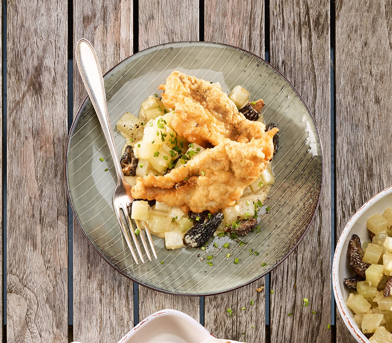 Egli im Mandelteig auf Kohlrabi-Morchel-Gemüse | Einfach Kochen by Meta ... Egli im Mandelteig auf Kohlrabi-Morchel-Gemüse | Einfach Kochen by Meta ...