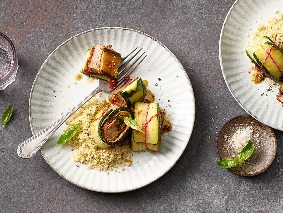 Zucchetti-«Vögelchen» mit Lammrückenfilet 
